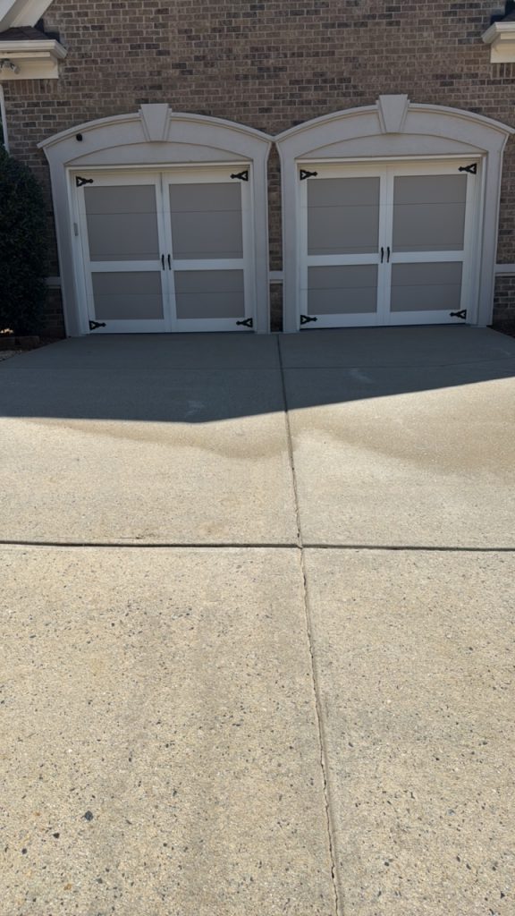 Driveway cleaning Buford 3